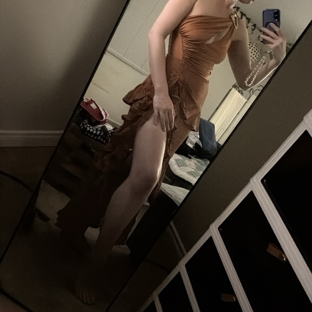 PatBO Elegant One-Shoulder Beach Dress - Picture 5 of 5